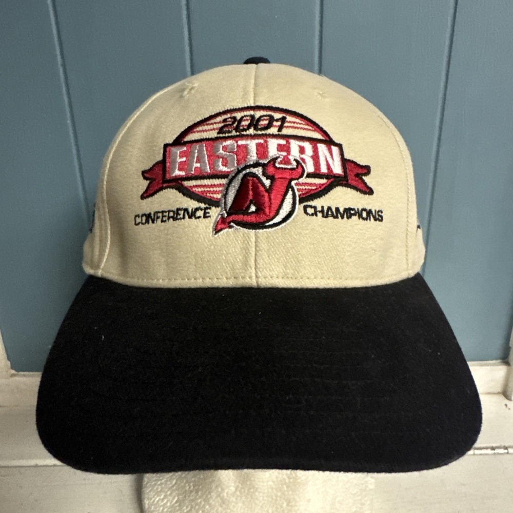 NJ NEW JERSEY DEVILS 2001 EASTERN CONFERENCE CHAMPIONS HAT CAP RARE VINTAGE NHL